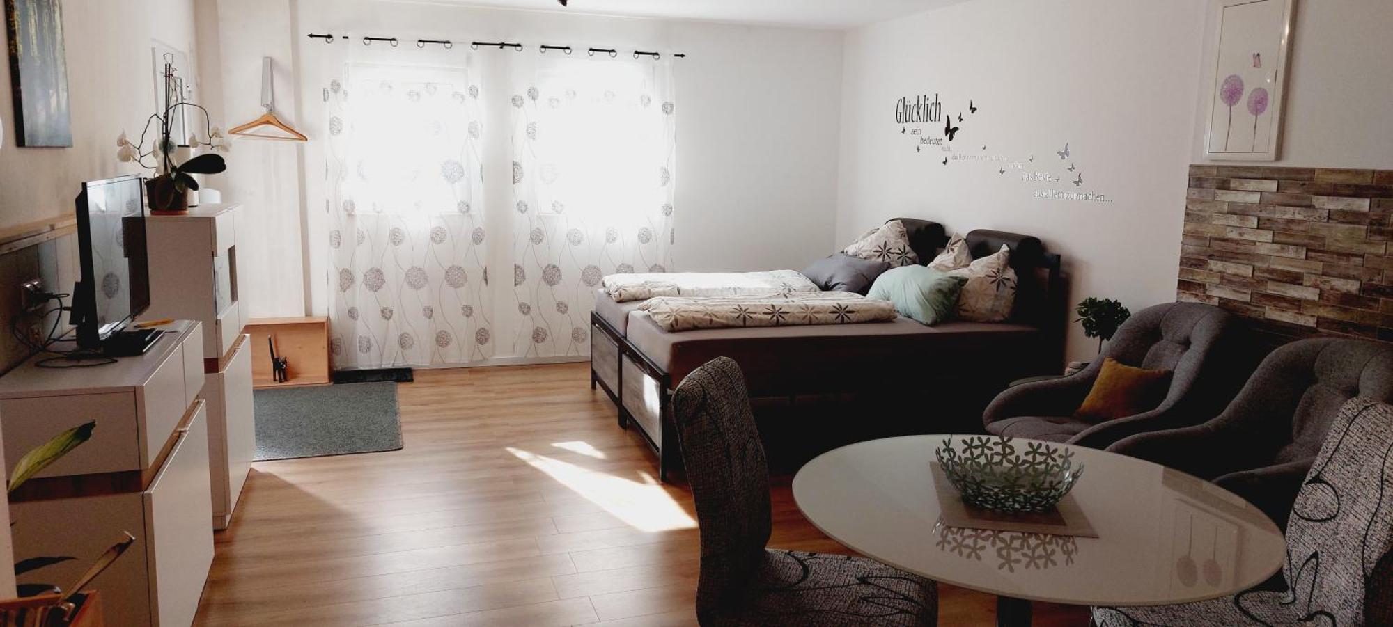 Modernes Souterrain Apartment Black Forest Mit Separatem Eingang Und Kfz-Stellplatz Bad Dürrheim Eksteriør bilde